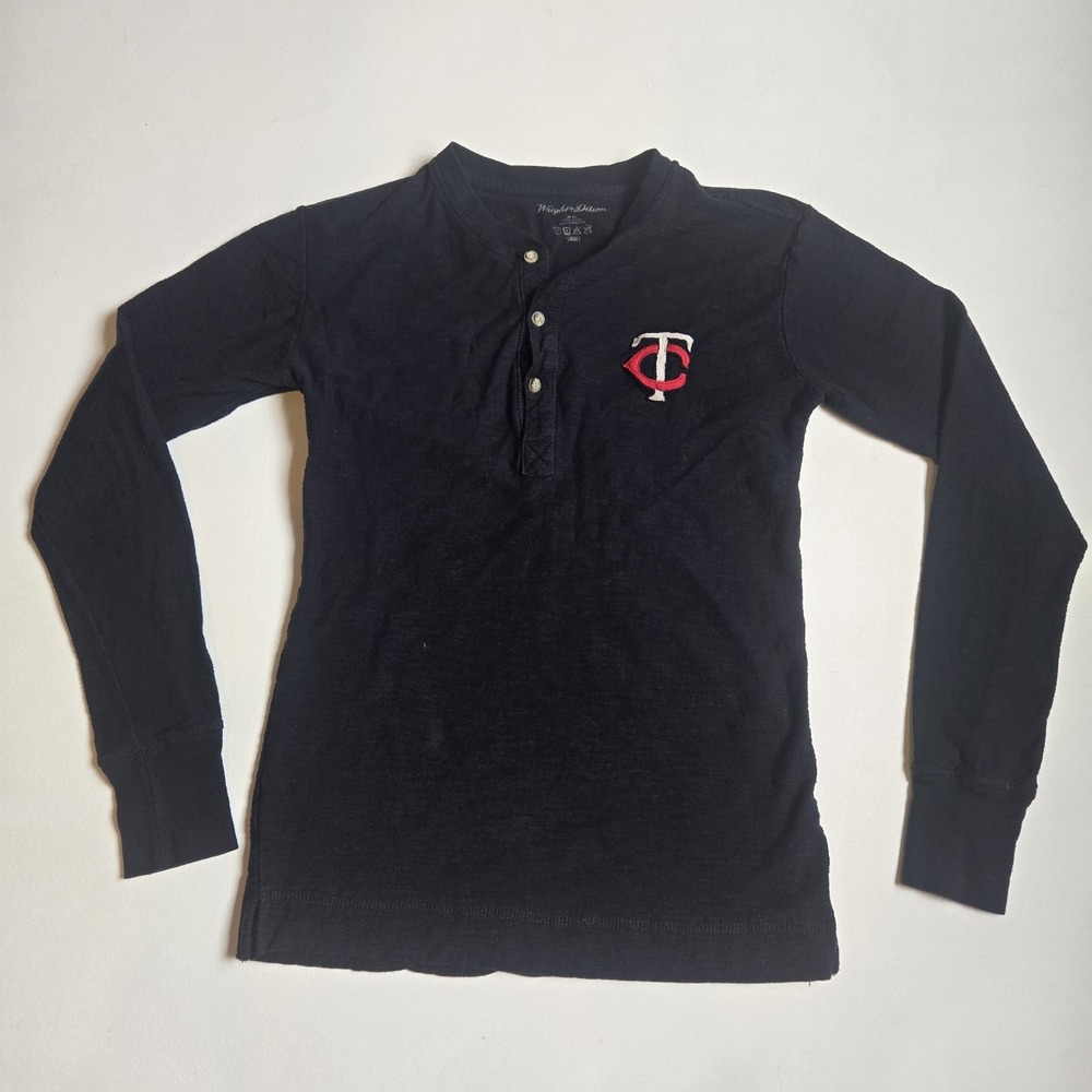 Wright & Ditson‎ Women's Small Long Sleeve Henley Minnesota Twins TC Logo Blue